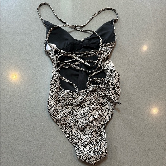 cheetah print one piece strappy swimsuit - Picture 3 of 3
